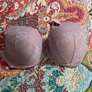 Never worn Victoria’s Secret body by Victoria perfect shape bra
